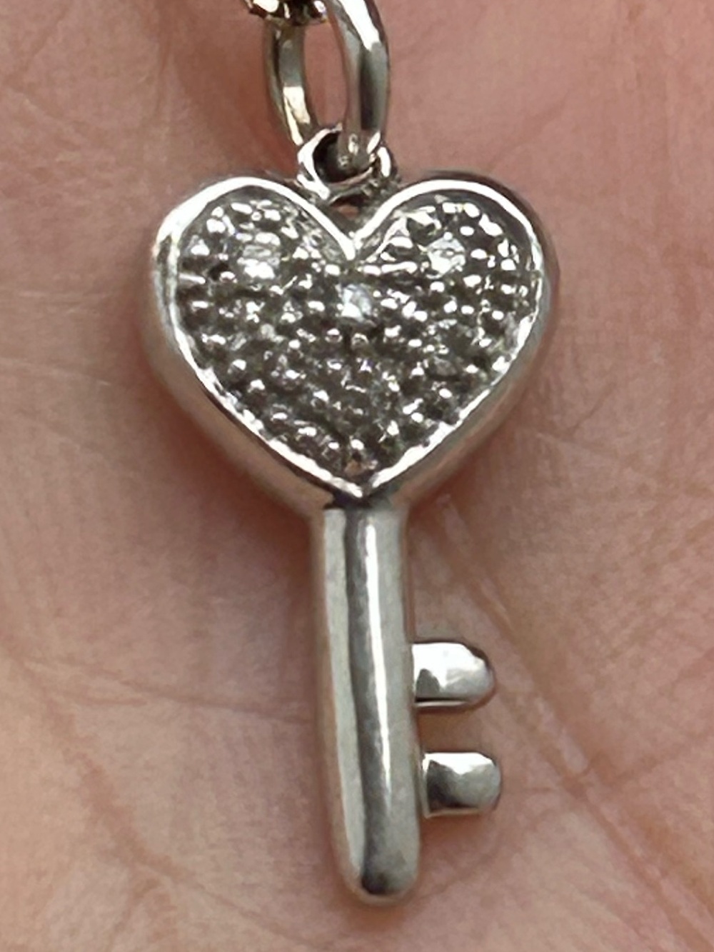 Kay Jewelers white gold Heart Key and Pave Heart Pendant Necklace with diamonds - Picture 5 of 6
